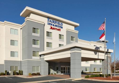 Фотография гостиницы Fairfield Inn & Suites by Marriott Smithfield