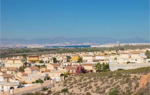 Фотография гостевого дома Six-Bedroom Holiday Home in Santa Pola