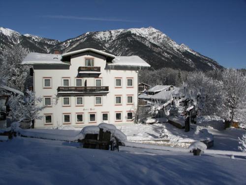 Фотография гостевого дома Hotel Garni Post