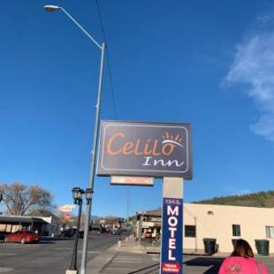 Фотографии мотеля
Celilo Inn