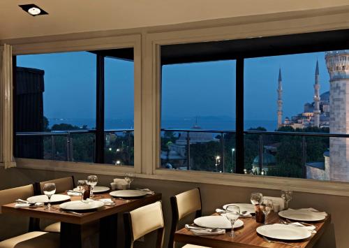 Фотография гостиницы Lapis Inn Hotel & Spa ( Ex. Ambassador Hotel)