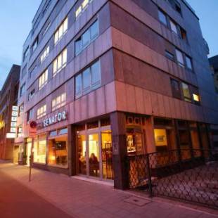 Фотографии гостиницы 
            Hotel Senator München