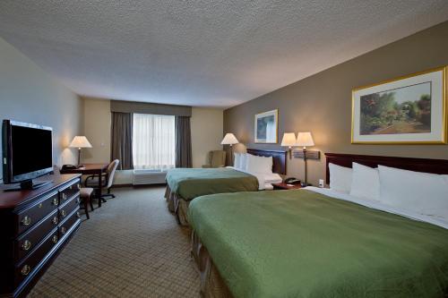 Фотография гостиницы Country Inn & Suites by Radisson, Newport News South, VA