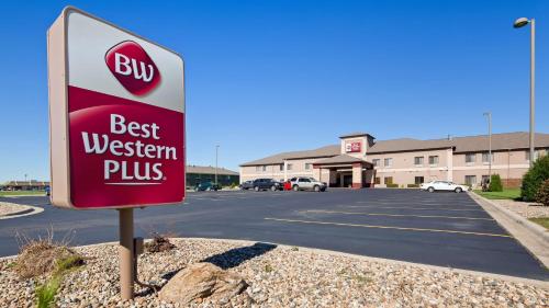 Фотография гостиницы Best Western Plus Albert Lea I-90/I-35 Hotel