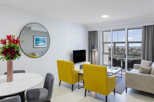 Фотография гостиницы Meriton Suites Bondi Junction