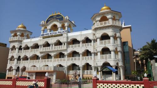Фотографии гостиницы
NRS Royal Palace