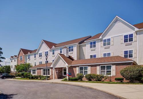 Фотография гостиницы TownePlace Suites Manchester-Boston Regional Airport