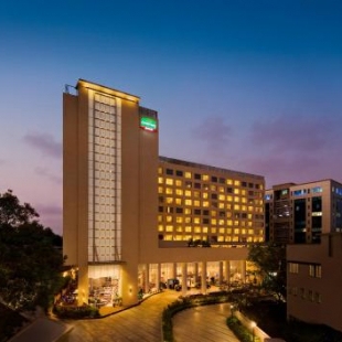 Фотография гостиницы Courtyard by Marriott Mumbai International Airport