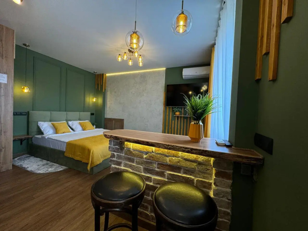 Фотография квартиры Апартаменты Авторские в комплексе с сезонным бассейном