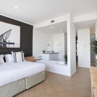 Фотография апарт отеля Point Waterfront Apartments