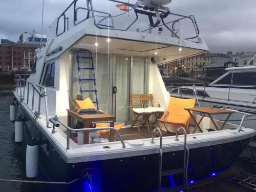 Фотография мини отеля Yate Gijón, experiencia única N