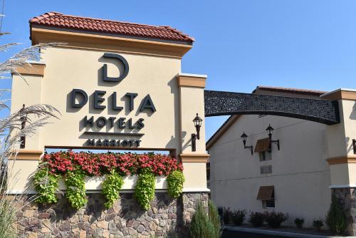 Фотография гостиницы Delta Hotels by Marriott Indianapolis East