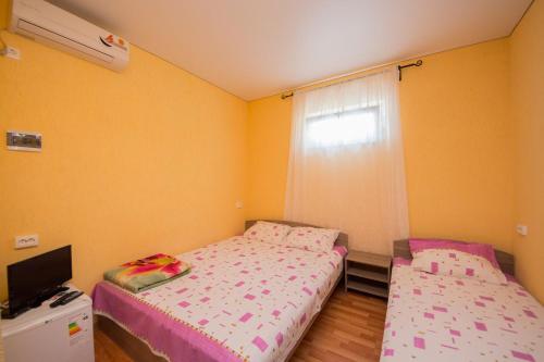 Фотографии гостевого дома
Уютный дворик у Татьяны Александровны