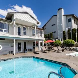 Фотографии гостевого дома
Park Pointe Condominiums