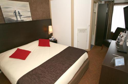 Фотография гостиницы Kyriad Cherbourg - Equeurdreville