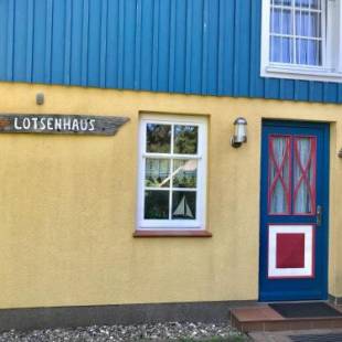 Фотографии гостевого дома
"Lotsenhaus" by Ferienhaus Strandgut