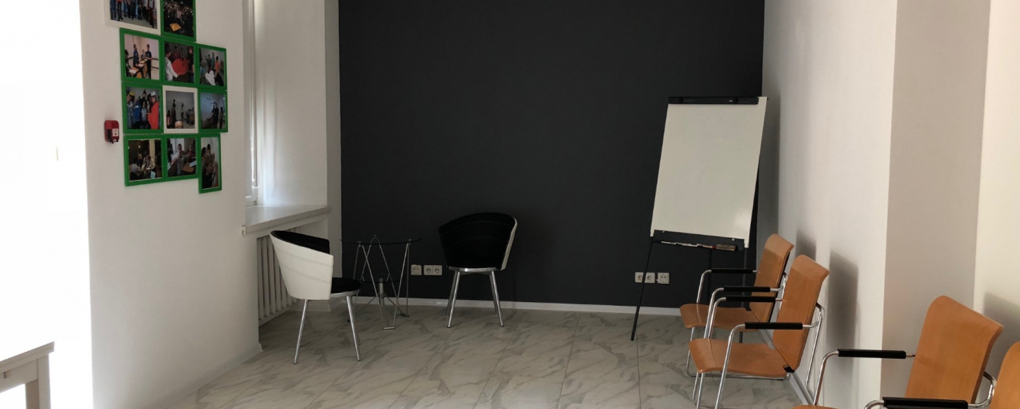 Фотографии конференц-зала Тренинг -зал. Бизнес-Школа B2YOU® на 20 человек