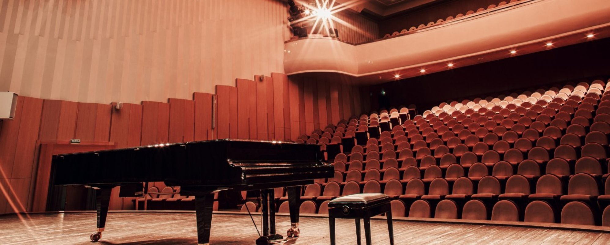 Фотографии концертного зала Малый зал Красноярской краевой филармонии