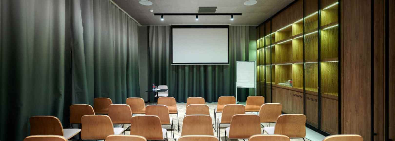 Фотография конференц-зала Амур 2