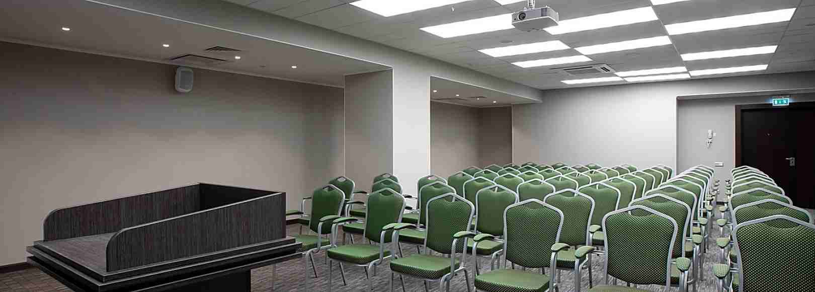 Фотография конференц-зала Изумруд