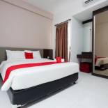 Фотография гостевого дома RedDoorz Apartment near Exit Toll Colomadu