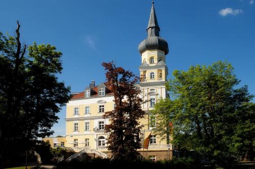 Фотография гостиницы Hotel Schloss Schwarzenfeld