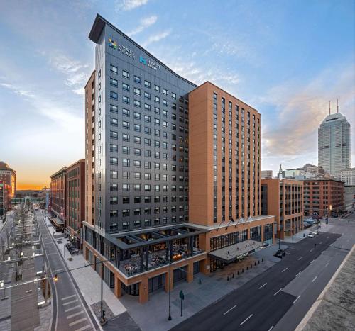 Фотография гостиницы Hyatt House Indianapolis Downtown