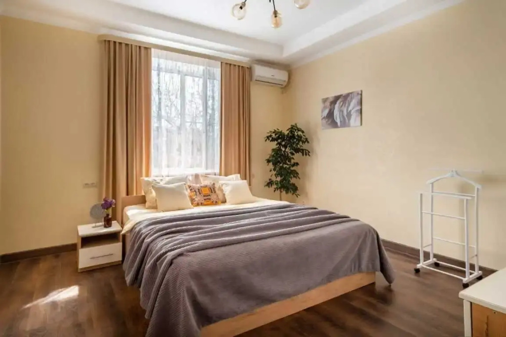 Фотография квартиры Квартира c Двумя Раздельными Спальнями и Балконом в Центре от Piligrim kmv