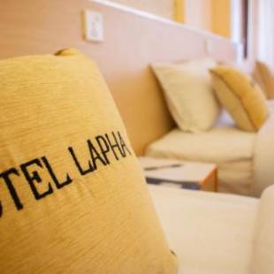 Фотографии гостиницы 
            Hotel Lapha