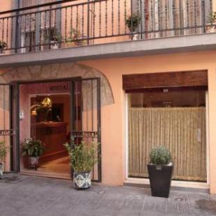 Фотографии гостевого дома 
            Hostal Antigua Morellana