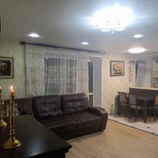 Фотография квартиры Квартира Четырёхкомнатная на улице Комиссарова