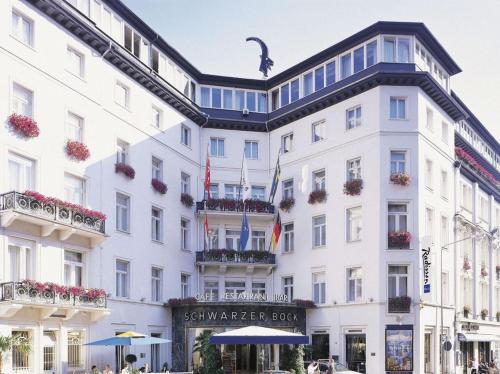 Фотография гостиницы Radisson Blu Hotel Schwarzer Bock Wiesbaden