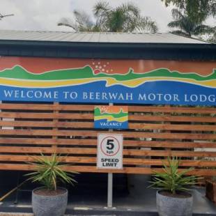 Фотографии мотеля 
            Beerwah Motor Lodge