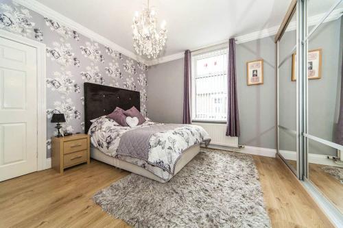 Фотография гостевого дома Sunderland Self Catering 2 - Violet Cottage Free Parking