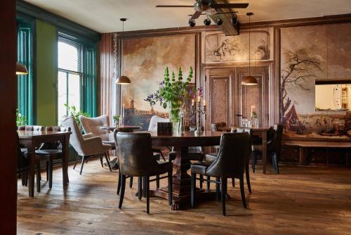 Фотография гостиницы Hotel 't Gemeentehuis