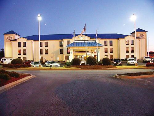 Фотография гостиницы Comfort Inn & Suites Greer - Greenville