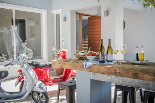 Фотография мини отеля The Whale on Main B&B