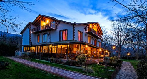 Фотография гостиницы Cevizdibi Hotel