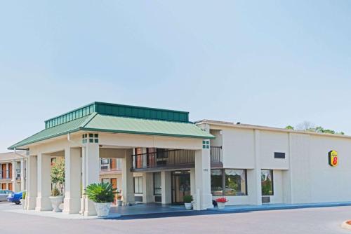 Фотография гостиницы Cornerstone Inn & Suites Troy
