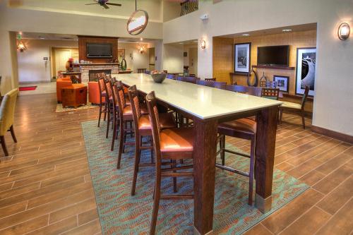 Фотография гостиницы Hampton Inn & Suites Altus