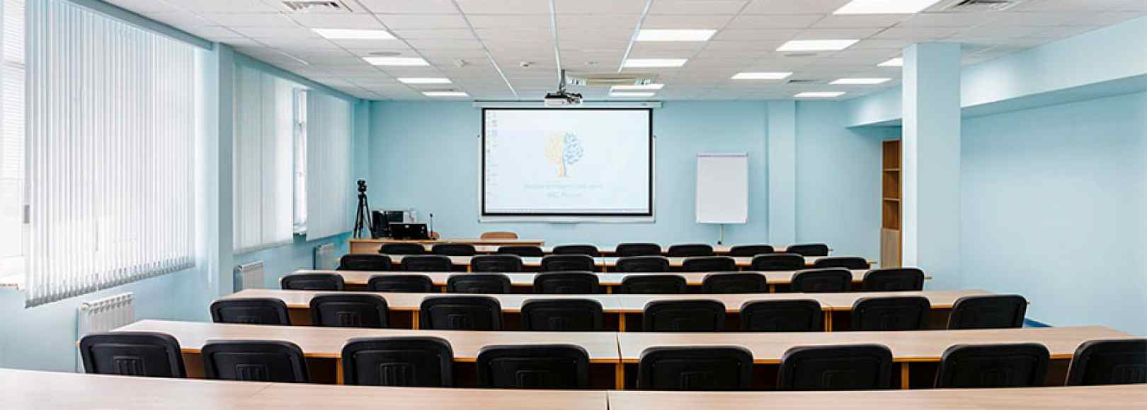 Фотография конференц-зала Аудитории типа «класс»