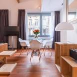 Фотография мини отеля LOFT luxe hyper centre: terrasse/piscine/ salle de sport