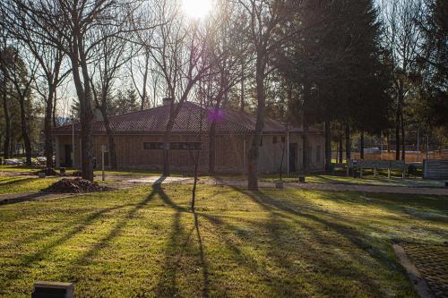Фотографии кемпинга 
            TEIRABOA BASE CAMP