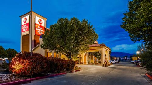 Фотография гостиницы Best Western Plus Executive Suites Albuquerque
