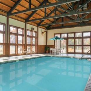 Фотографии гостиницы
AmericInn by Wyndham Black River Falls I-94 on ATV Trail