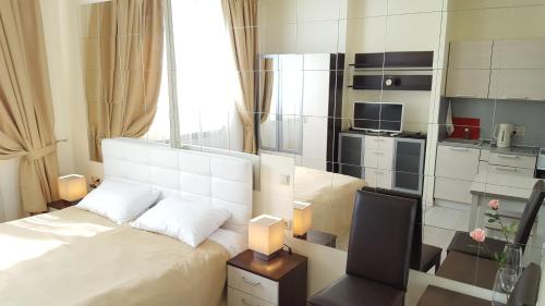 Фотографии апарт отеля
Гипноз