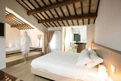Фотография мини отеля Borgoleoni 18 - Room and Breakfast