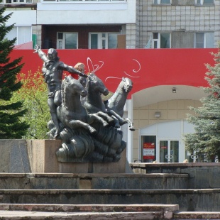 Фотография достопримечательности Фонтан Енисей и Кан