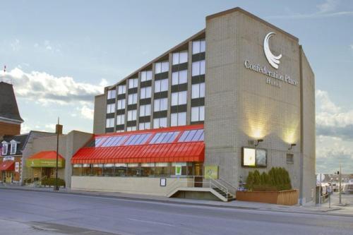 Фотография гостиницы Confederation Place Hotel