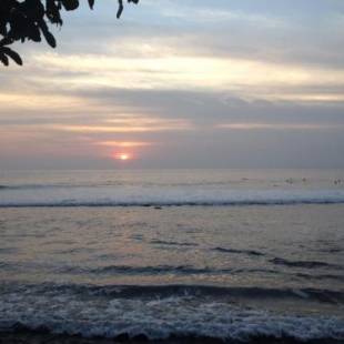 Фотографии гостевого дома
The Galuh Pekutatan